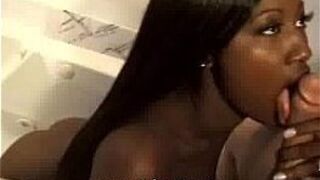 Black Beauty Model has sex in whirlpool porn video