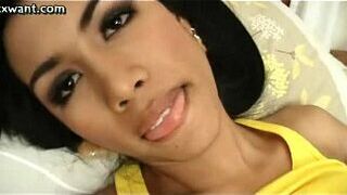 Two sexy shemales having anal sex and cumming porn video