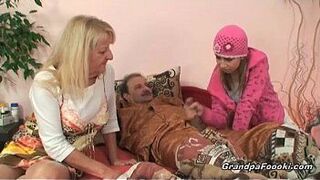 Awesome babe enjoys threesome sex porn video