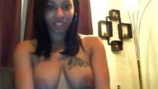Sexy black babe dancing and teasing on cam porn video